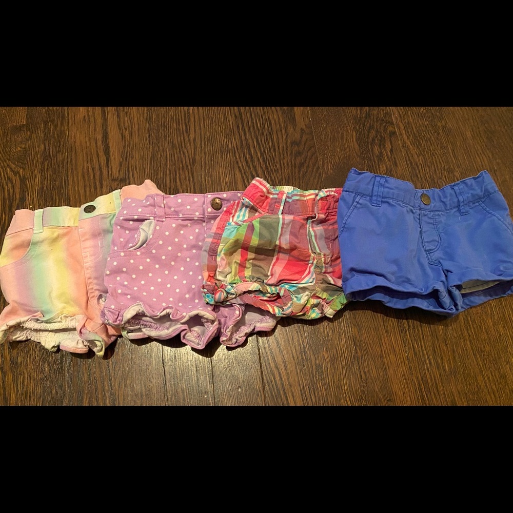 4 pairs of baby girl shorts- 12 months